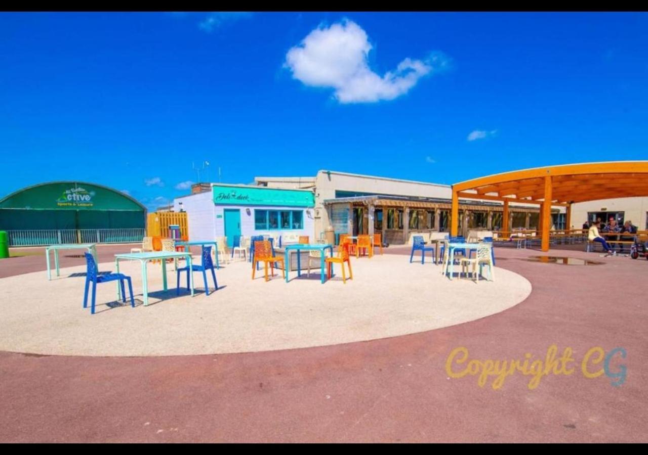 K105 - Chalet - Parkdean Camber Екстериор снимка